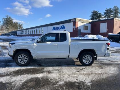 Thumbnail of salvage repairable 2024 Nissan Frontier for sale.