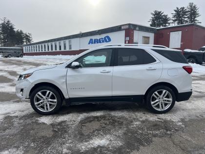 Thumbnail of salvage repairable 2020 Chevrolet Equinox for sale.