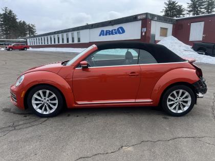 Thumbnail of salvage repairable 2019 Volkswagen Beetle S for sale.