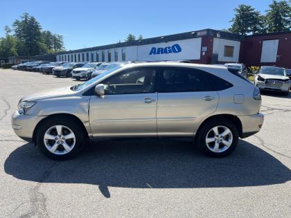 Thumbnail of salvage repairable 2006 Lexus RX 330 for sale.