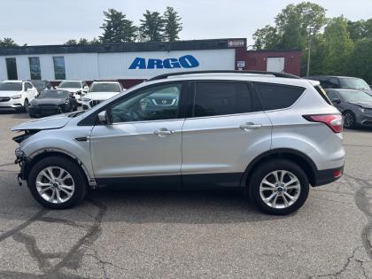 Thumbnail of salvage repairable 2018 Ford Escape for sale.