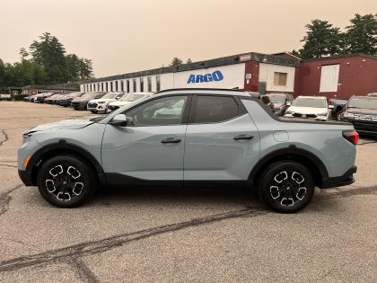 Thumbnail of salvage repairable 2022 Hyundai Santa Cruz for sale.