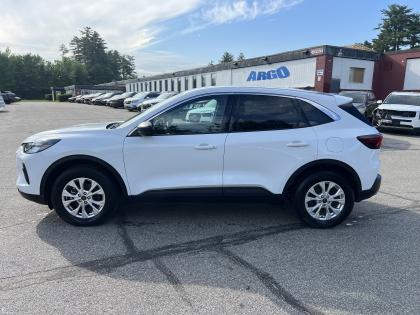 Thumbnail of salvage repairable 2024 Ford Escape for sale.