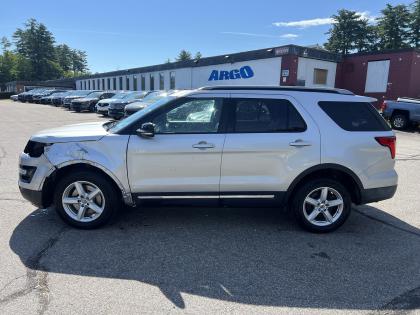 Thumbnail of salvage repairable 2017 Ford Explorer for sale.