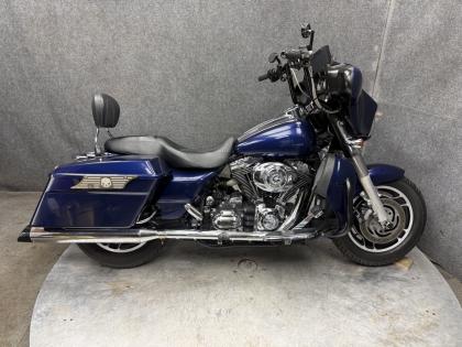 Thumbnail of salvage repairable 2007 Harley-Davidson FLHXI for sale.