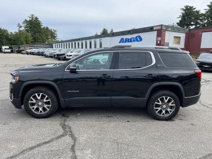 Thumbnail of salvage repairable 2023 GMC Acadia for sale.